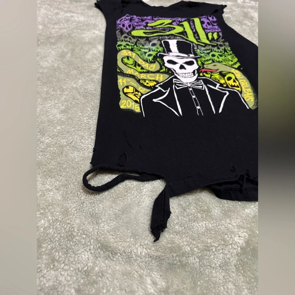 311 Band Tee - Picture 5 of 9